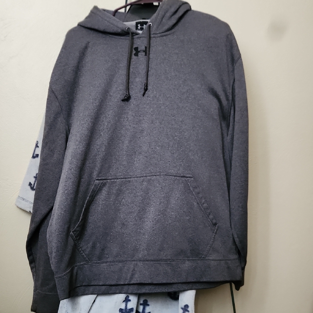 Under Armour Men's Gray Hoodie